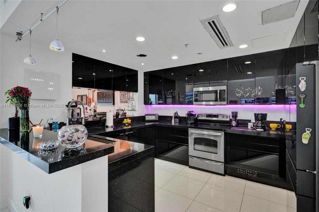 7901 Hispanola Ave 1601, North Bay Village, Florida 33141, Stati Uniti