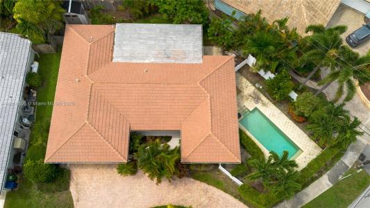 2841 NW 10th Ave, Wilton Manors, פלורידה 33311, ארצות הברית של אמריקה 