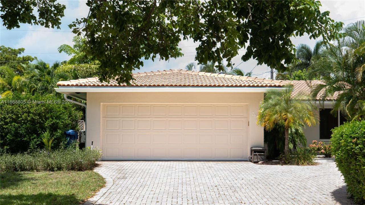 2841 NW 10th Ave, Wilton Manors, Florida 33311, Estados Unidos