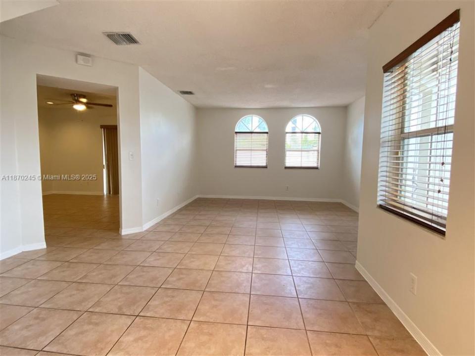 12475 SW 53rd St 12475, Miramar, Florida 33027, USA