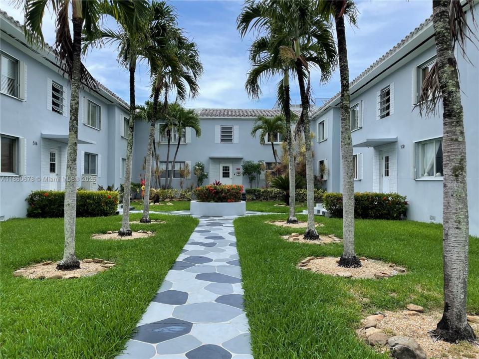 Miami, Florida 33130, USA