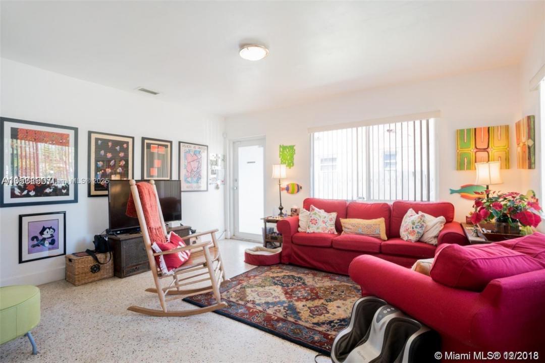 220 NW 46th St 220, Miami, 플로리다 33127, 미국