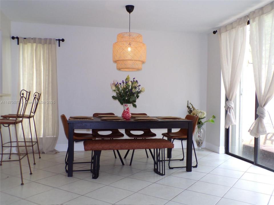 3623 Torremolinos Ave A-112, Doral, Florida 33178