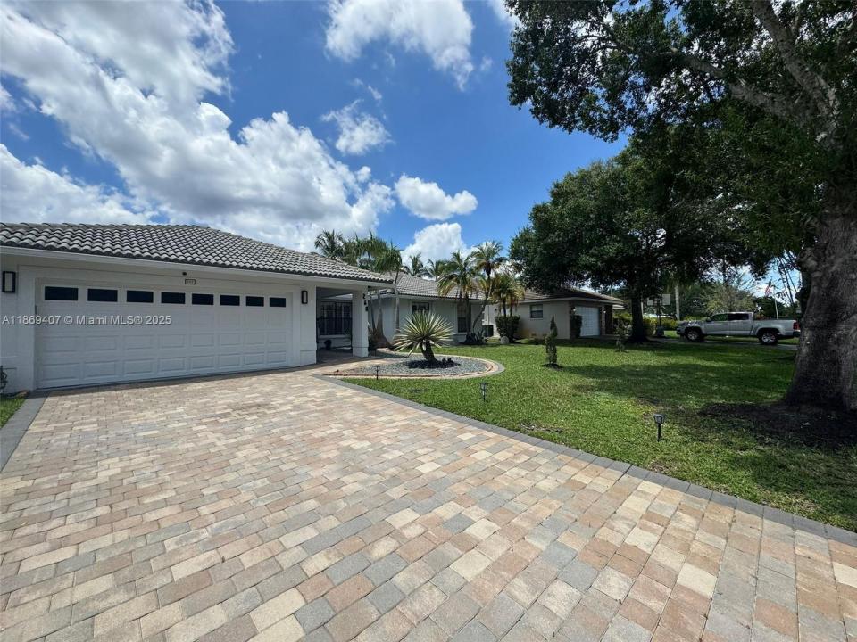 260 NW 121st Ter NA, Coral Springs, Florida 33071, Estados Unidos