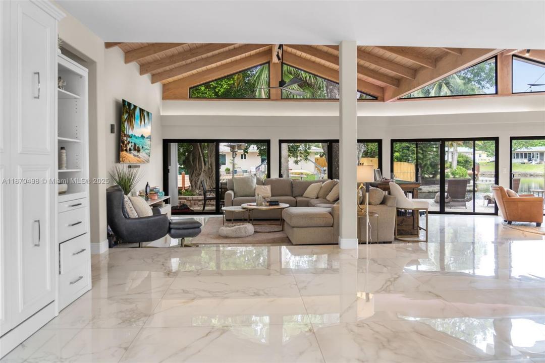 3401 NE 17th Ter, Oakland Park, Florida 33334