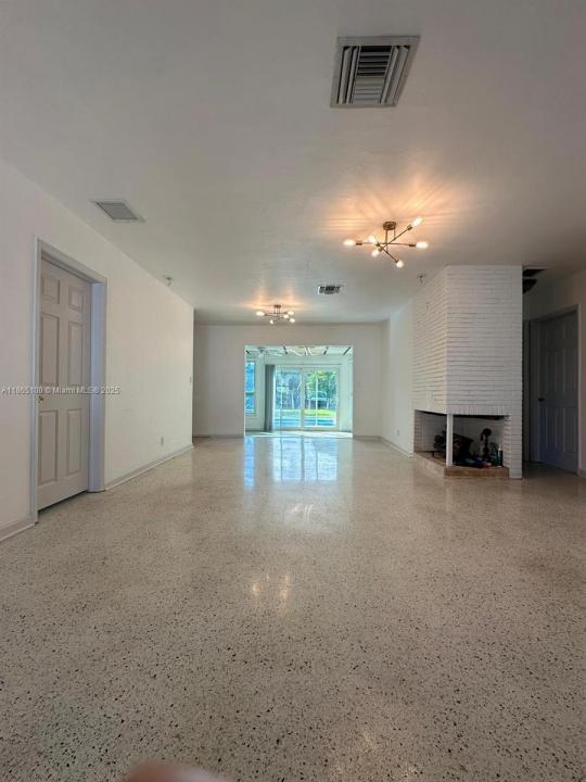 4449 SW 35th Ave, Dania Beach, Florida 33312, USA