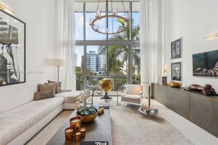 6000 Collins Ave 304, Miami Beach, Florida 33140, USA