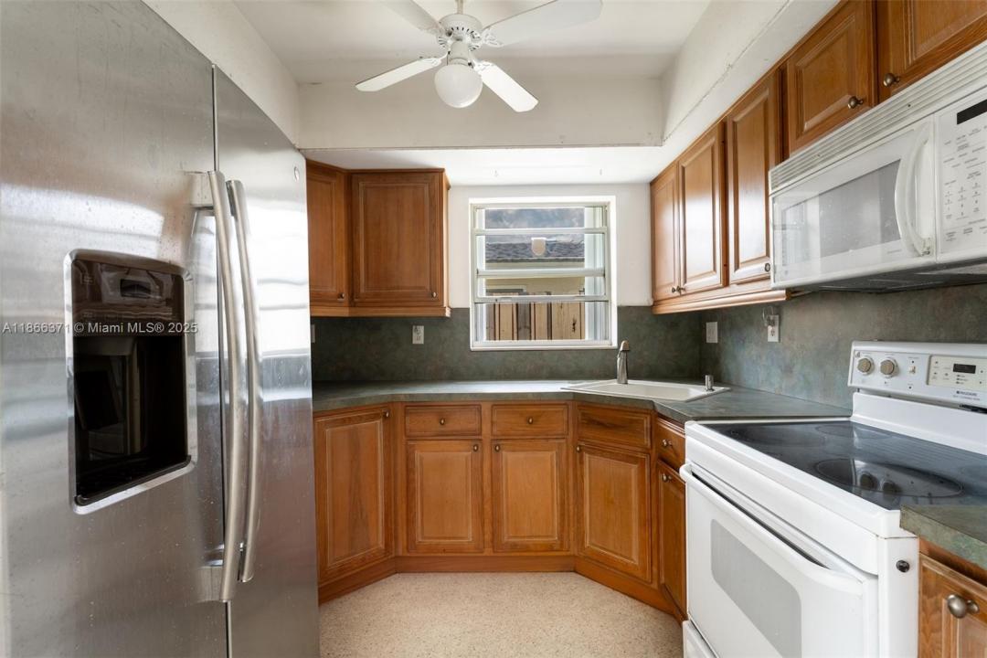 4915 NE 22nd Ave, Lighthouse Point, フロリダ 33064, アメリカ合衆国