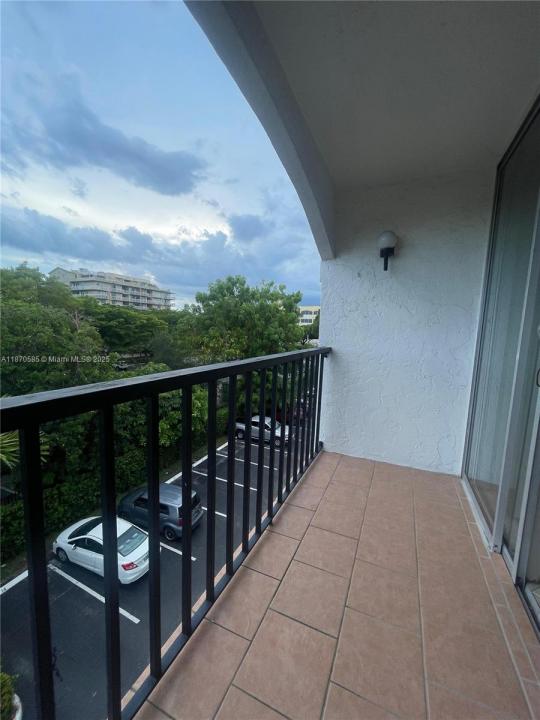 2150 SW 16th Ave 406, Miami, Florida 33145