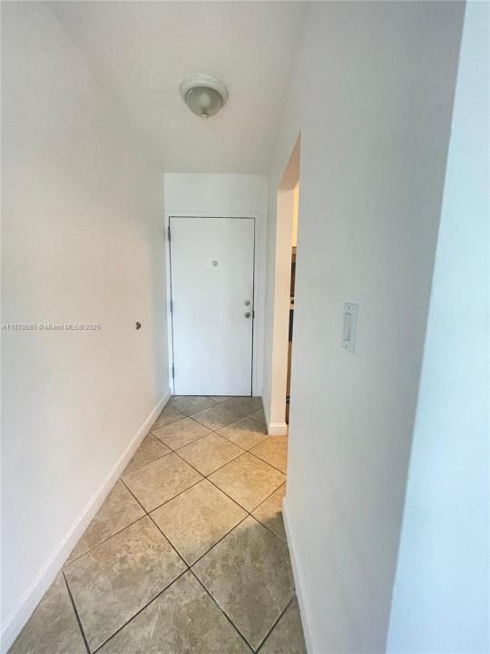 2150 SW 16th Ave 406, Miami, Florida 33145