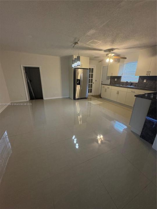 850 NW 168th Ter, Miami Gardens, フロリダ 33169, アメリカ合衆国