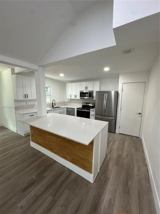 302 SW 15th St 2, Dania Beach, Florida 33004, Amerika Birleşik Devletleri