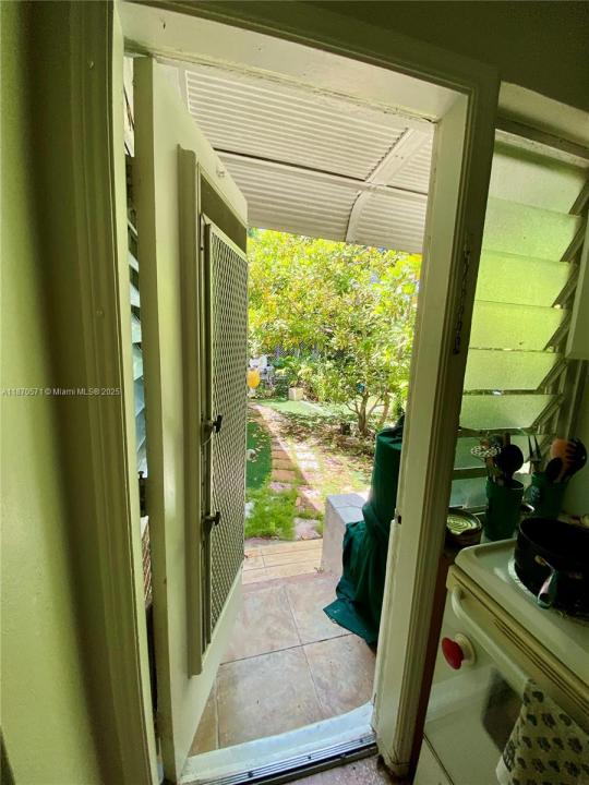 1512 SW 14th Ter, Miami, Floride 33145, États-Unis