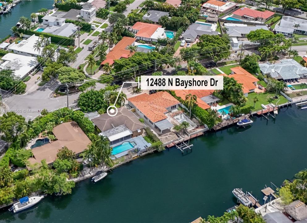 12488 N Bayshore Dr, North Miami, Floride 33181, États-Unis