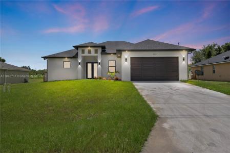 3005 SW 28th St, Lehigh Acres, Florida 33976, USA