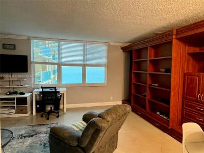 2501 S Ocean Dr 719, Hollywood, Florida 33019, USA