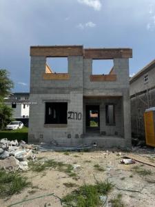 2770 NW 44 St, Miami, Florida 33142, USA