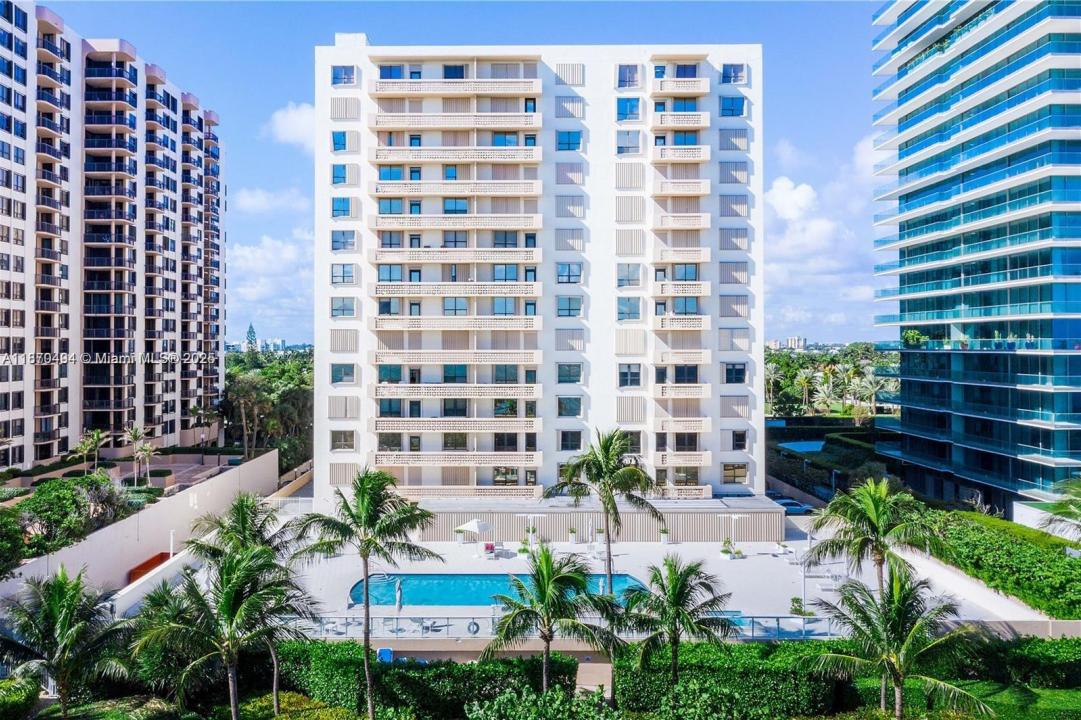 10185 Collins Ave 319, Bal Harbour, Floride 33154, États-Unis