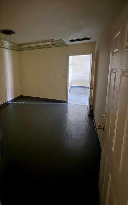 91 NW 166th St, Miami, פלורידה 33169, ארצות הברית של אמריקה 