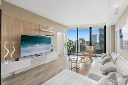 801 S Miami Ave 4802, Miami, Florida 33130, USA