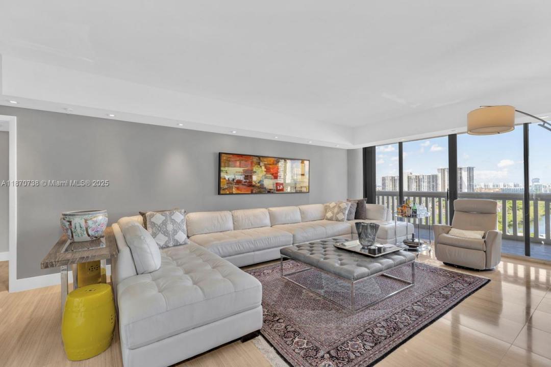 2000 Island Blvd 1405, Aventura, Florida 33160, Stati Uniti