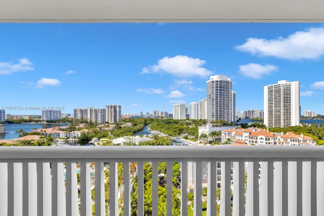 2000 Island Blvd 1405, Aventura, Florida 33160, Stati Uniti