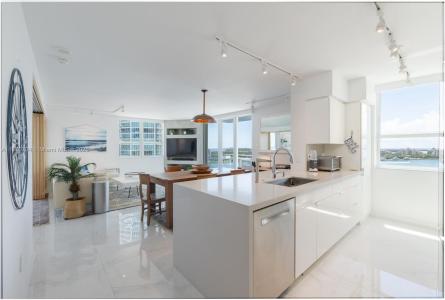 90 Alton Rd 1702, Miami Beach, Florida 33139, USA