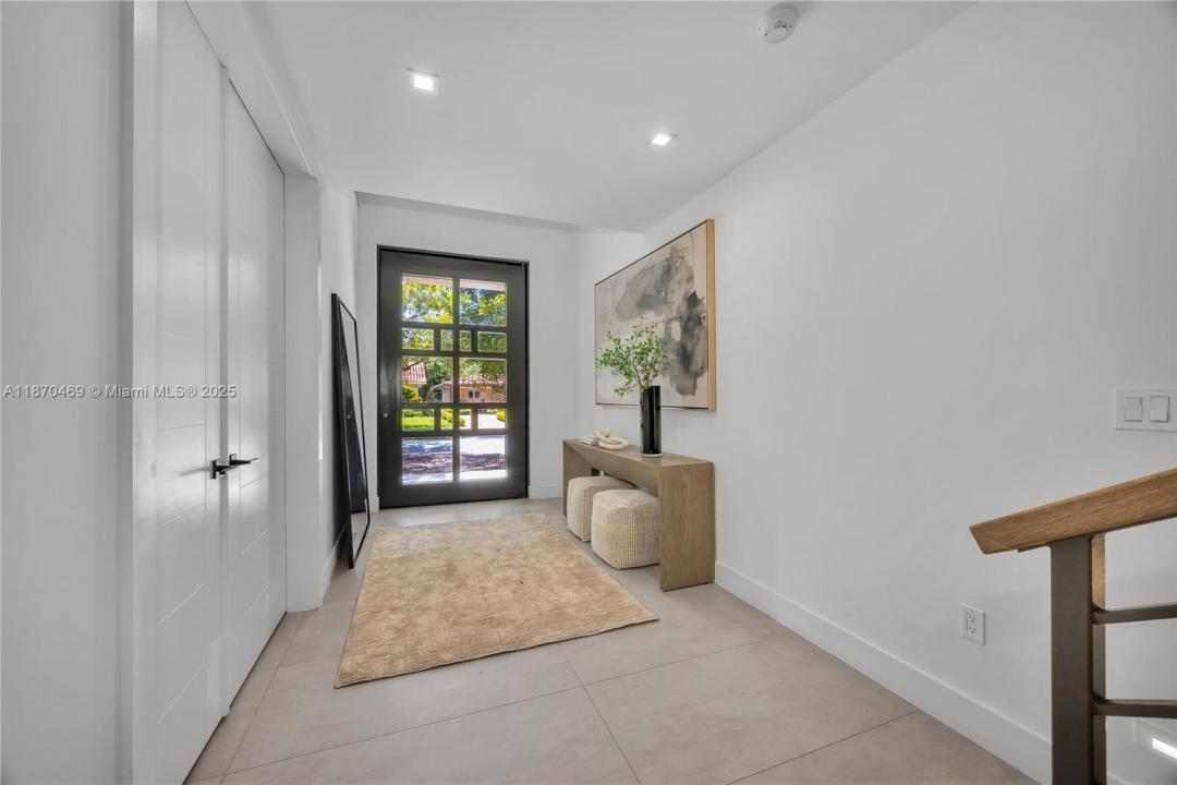 617 Almeria Ave, Coral Gables, Floryda 33134, USA