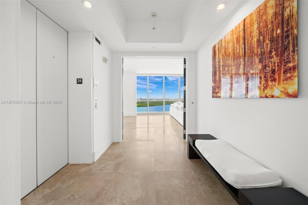 10295 Collins Ave 2404, Bal Harbour, Floride 33154, États-Unis