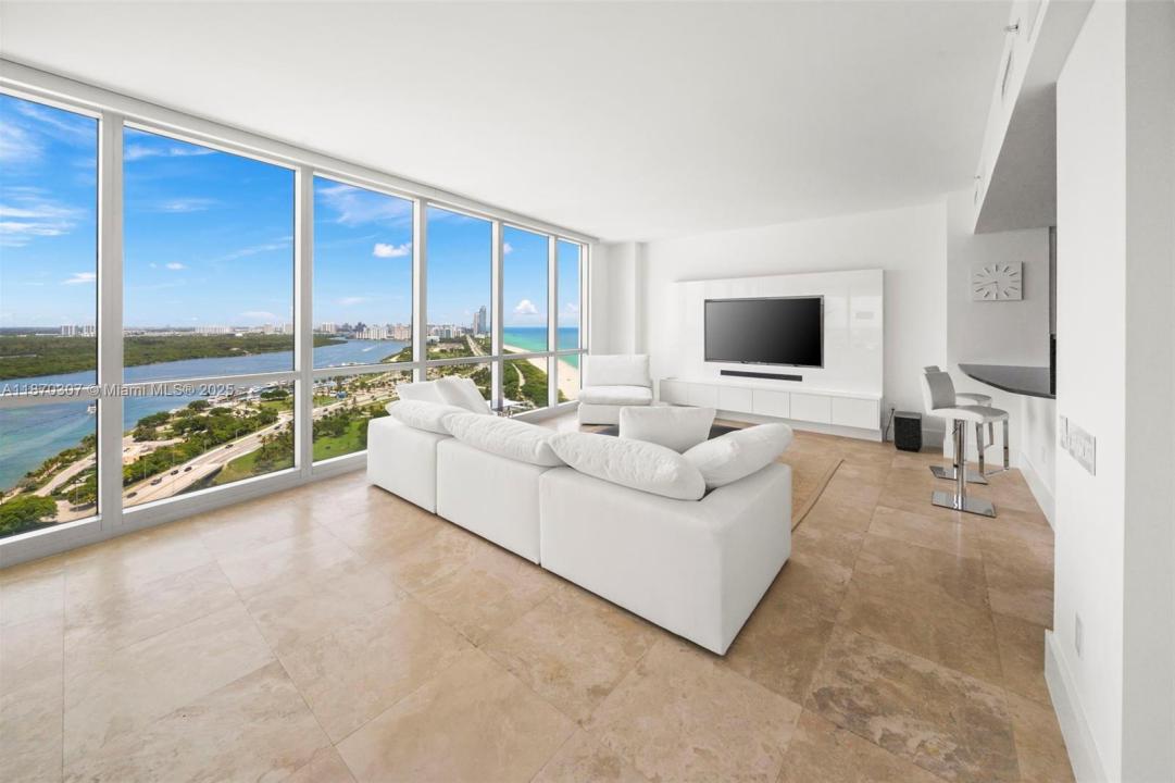 10295 Collins Ave 2404, Bal Harbour, Floride 33154, États-Unis
