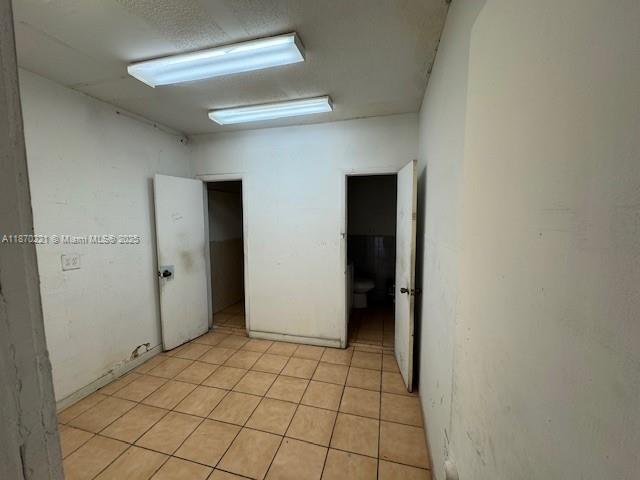 1455 E 11th Ave, Hialeah, Floryda 33010, USA