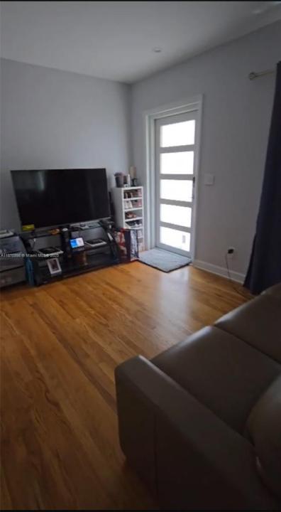 5911 SW 6th St 1, Miami, Flórida 33144, Estados Unidos