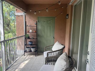 6876 W Sample Rd 6876, Coral Springs, Florida 33067, USA