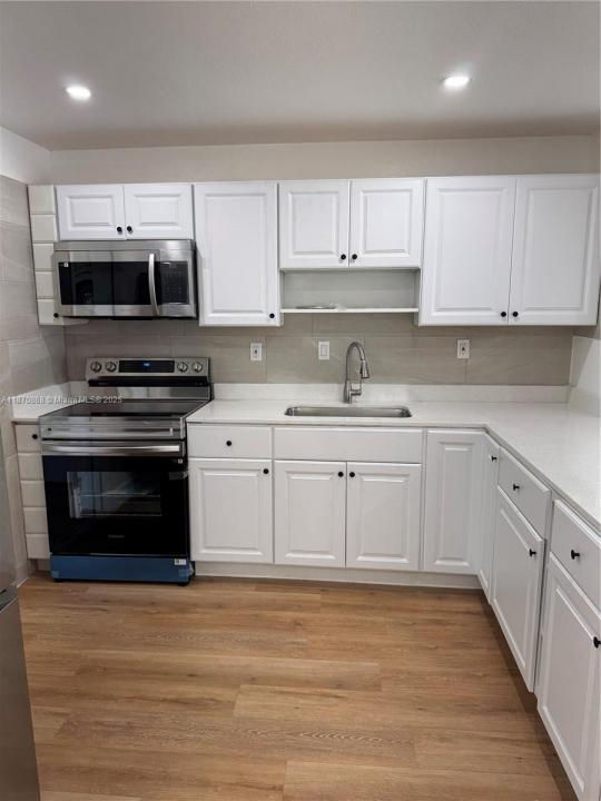 1611 NE 32nd PL, Pompano Beach, Flórida 33064, Estados Unidos