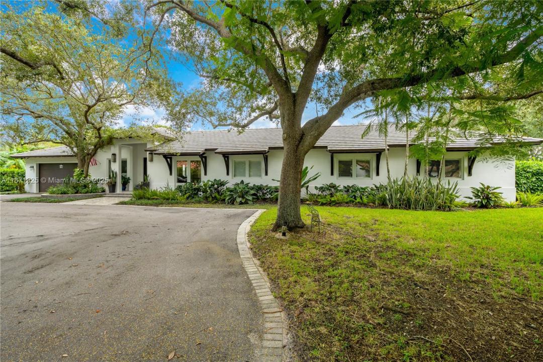 11835 SW 91st Ave, Miami, Florida 33176
