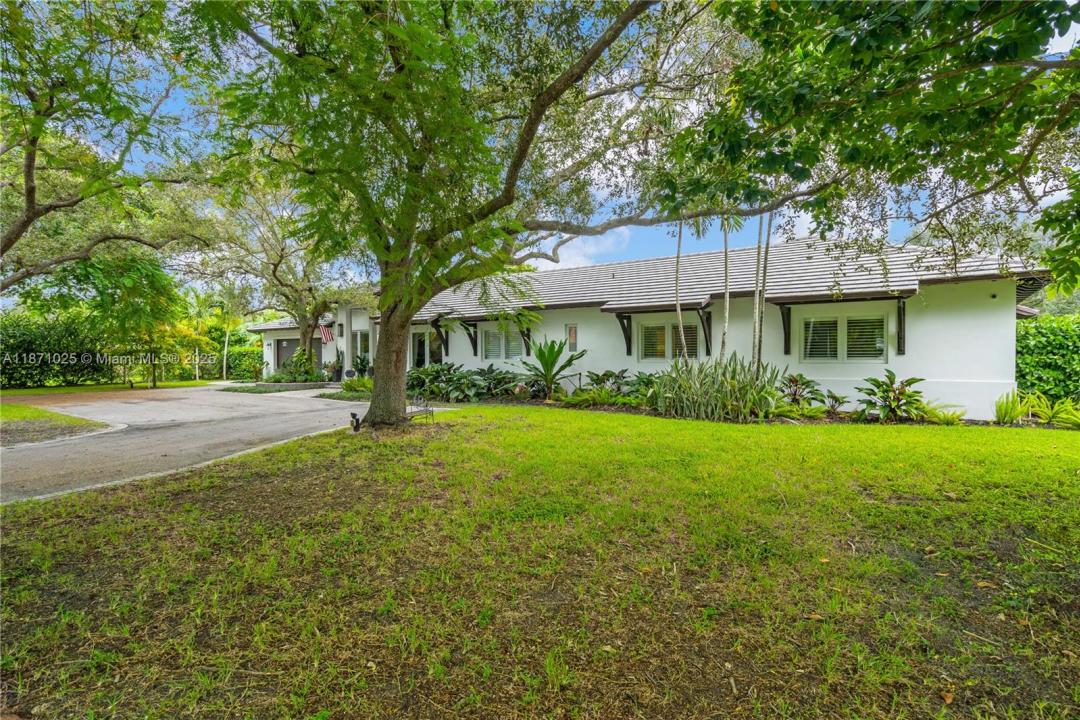 11835 SW 91st Ave, Miami, Florida 33176