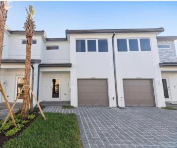 5090 SW 37th St, Pembroke Park, 佛罗里达州 33023, 美国