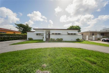 3501 SW 87th Ave, Miami, Florida 33165, USA