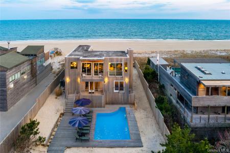 436 Ocean Walk, Brookhaven, New York 11782, États-Unis