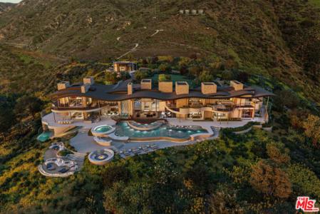 Sweetwater Mesa Road, Malibu, California 90265