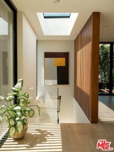 Berry Drive, Studio City, 加州 91604, 美國