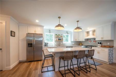 15 Nobert Street 1, Warren, Rhode Island 02885, Estados Unidos