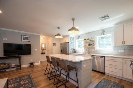 15 Nobert Street 1, Warren, Rhode Island 02885, Estados Unidos