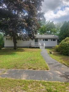 63 Pond View Drive, Warwick, RI 02886, USA
