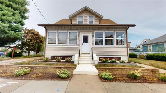304 Hughes Avenue, Pawtucket, RI 02861, USA