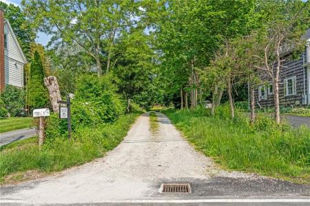 174 Highland Road, Tiverton, Rhode Island 02878, États-Unis