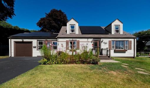 9 Burwell Street, Lincoln, RI 02865, USA