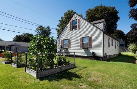 9 Burwell Street, Lincoln, Rhode Island 02865, États-Unis
