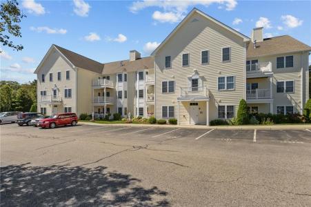60 Saw Mill Drive 308, North Kingstown, RI 02852, USA