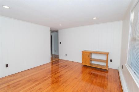 137 Kingstown Road, Narragansett, Rhode Island 02882